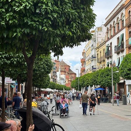 El Duplex De San Jacinto Lejlighed Sevilla Eksteriør billede