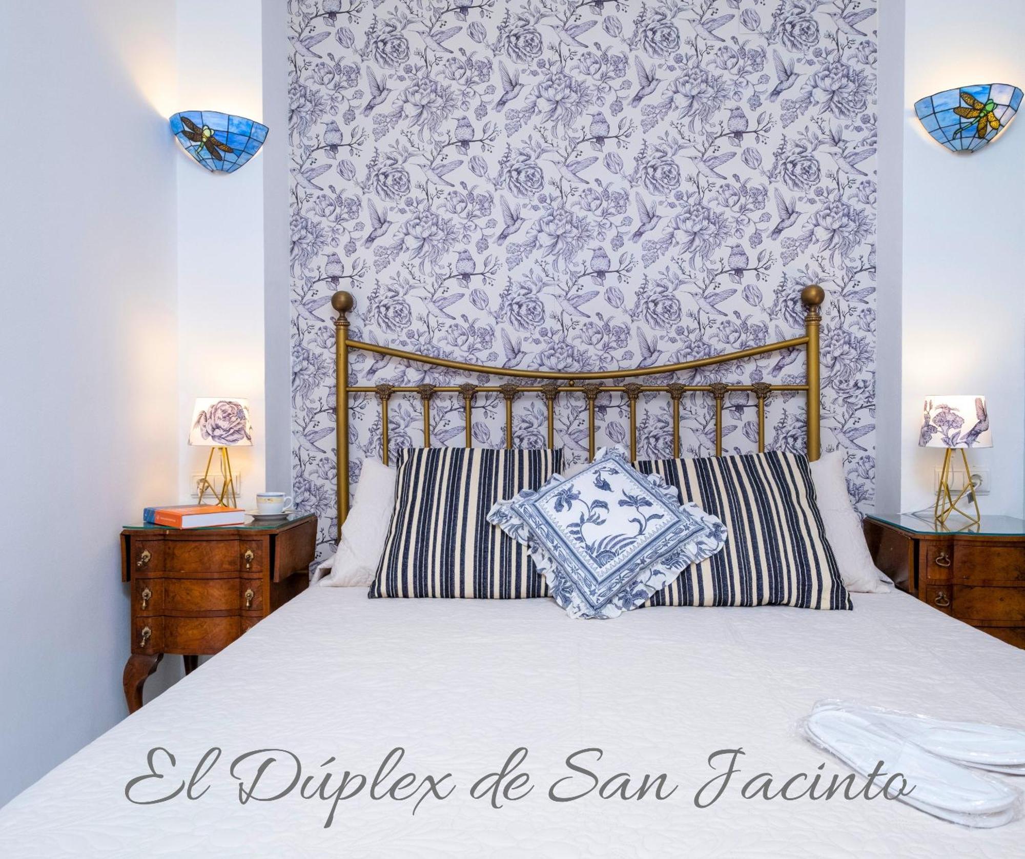 El Duplex De San Jacinto Lejlighed Sevilla Eksteriør billede