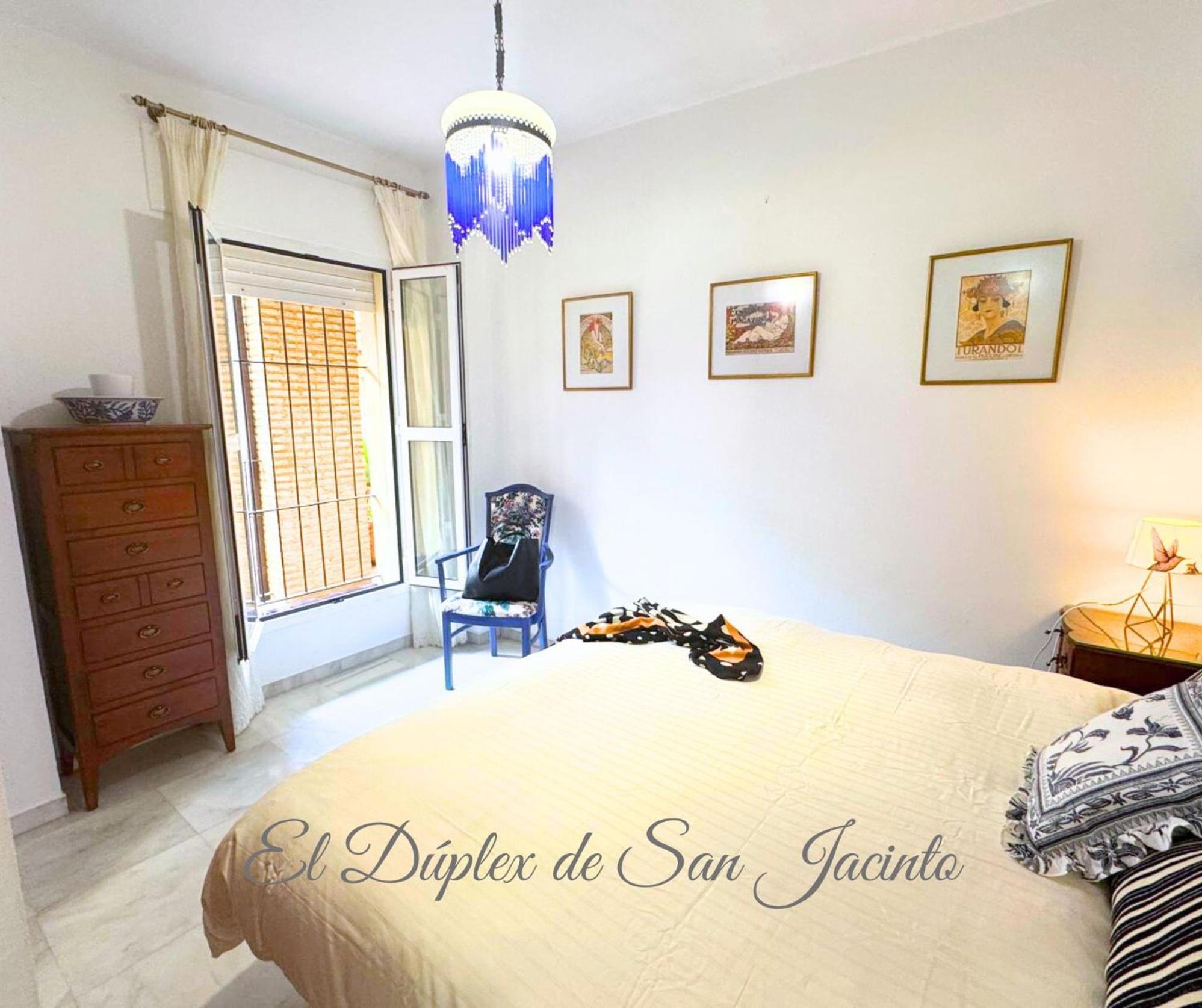 El Duplex De San Jacinto Lejlighed Sevilla Eksteriør billede