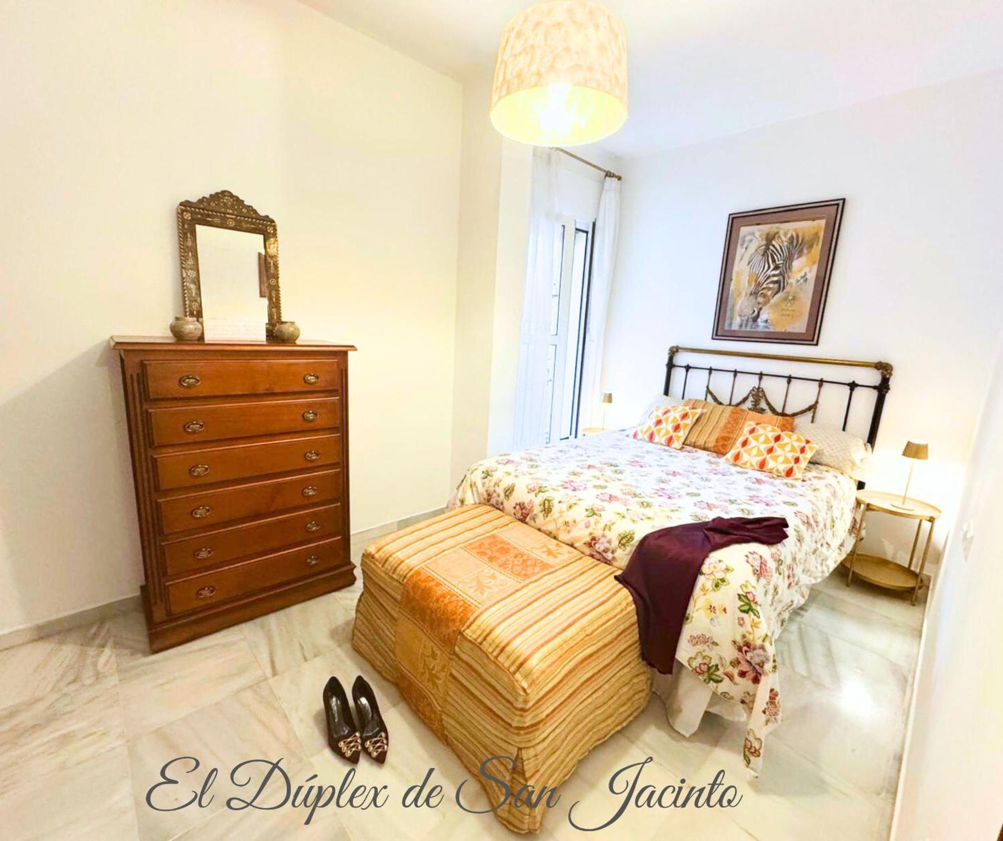 El Duplex De San Jacinto Lejlighed Sevilla Eksteriør billede
